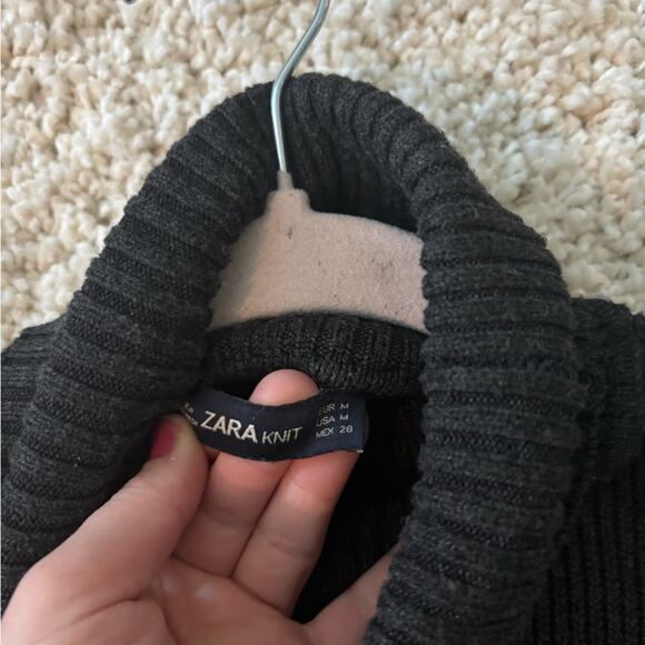 Zara Knit Gray Ribbed Knit Turtleneck Waist Side Tie Chunky Comfy Sweater Medium - Picture 6 of 9